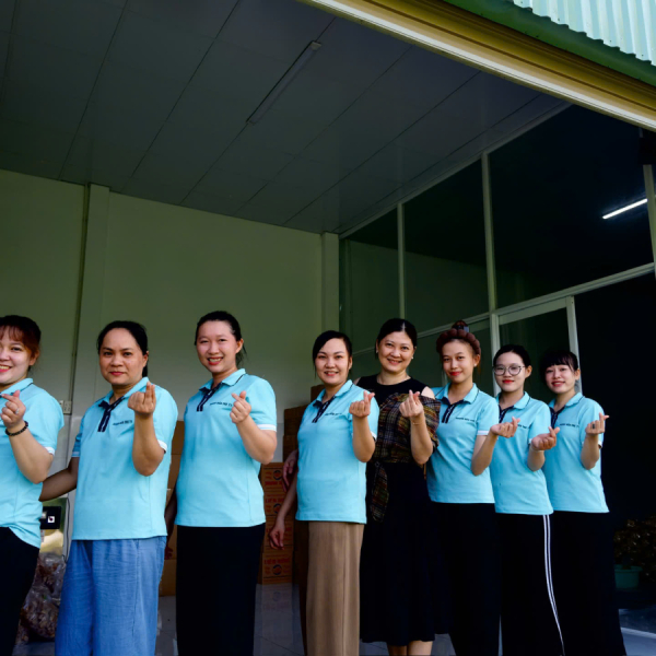 Đội ngũ nhân viên đóng hàng Hương Bến Tre 71 - Ảnh 2